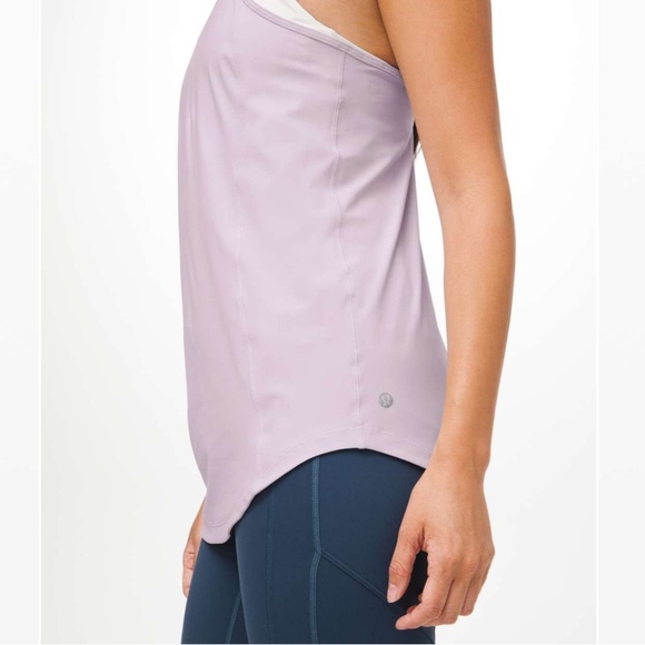 Lululemon Go For Double Tank in Silver Lilac Size 6 - Picture 3 of 4